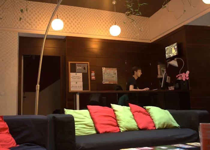 Hostal Joy Setas Coworking